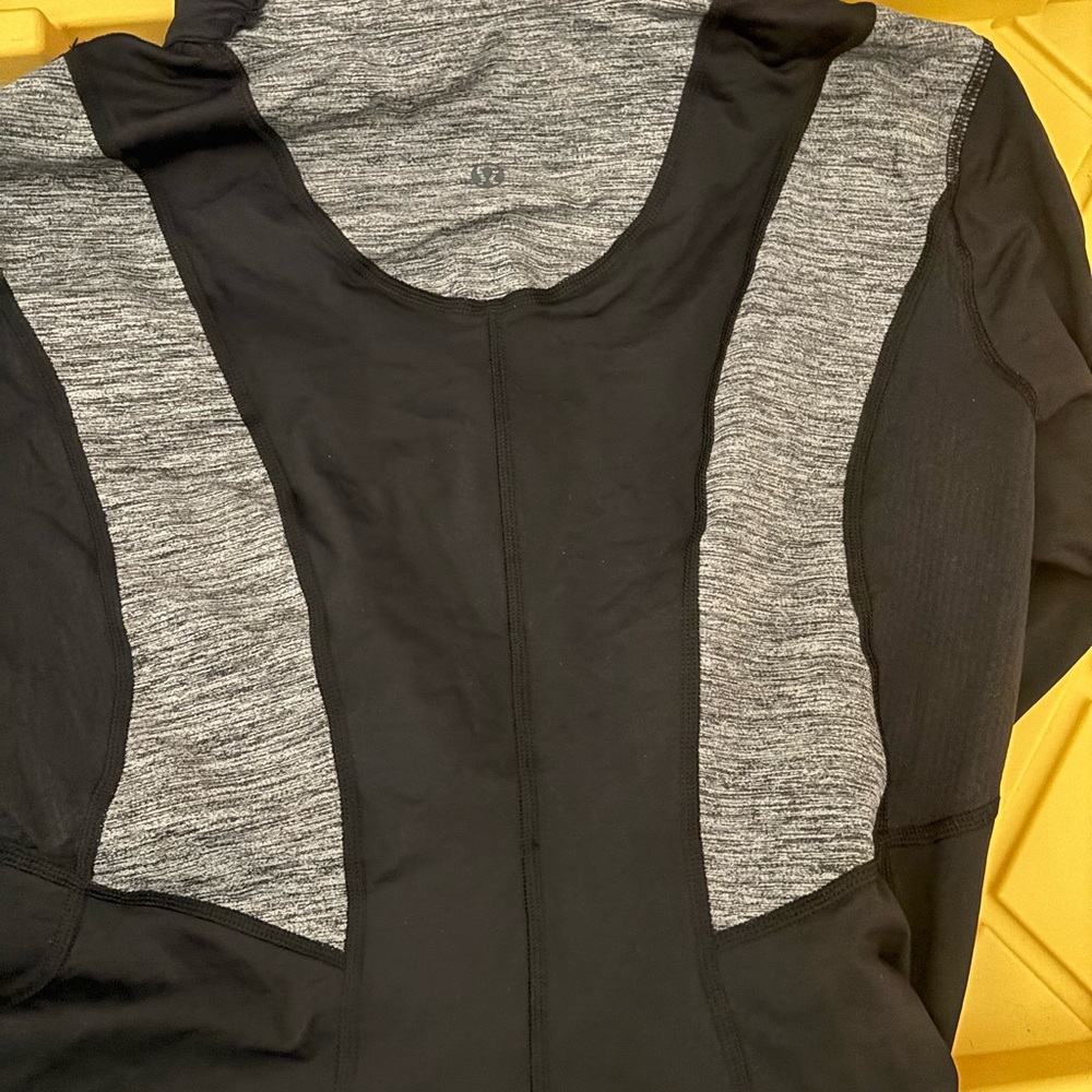 Lululemon Black and Gray Athletic half zip